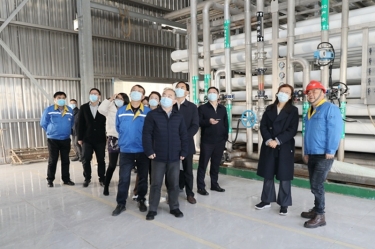 2022年(nian)12月15日(ri)，時任浙江(jiang)省髮(fa)展(zhan)改革委(wei)黨組成(cheng)員(yuan)、副主(zhu)任吳紅(hong)梅莅臨景興紙業調研齊(qi)業用(yong)能(néng)、節(jie)能(néng)工(gong)作(zuò)